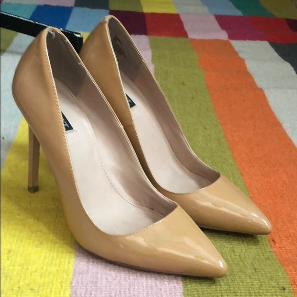 Nude Pointed Toe Pumps - Picture 1 of 4